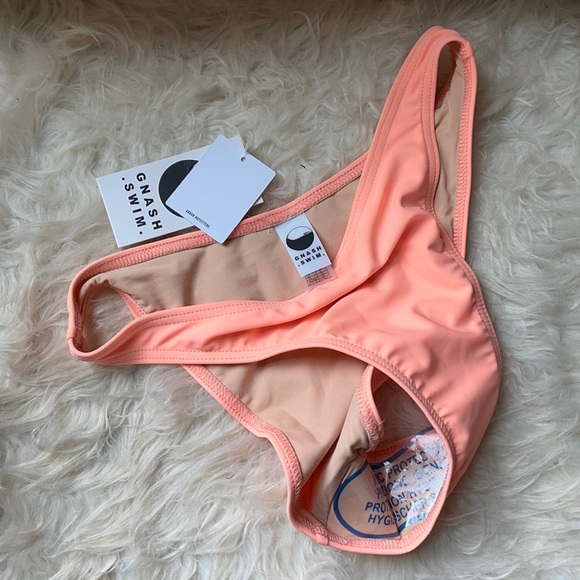 🆕NWT GNASH SWIM x UO high leg bikini bottoms - Picture 8 of 16